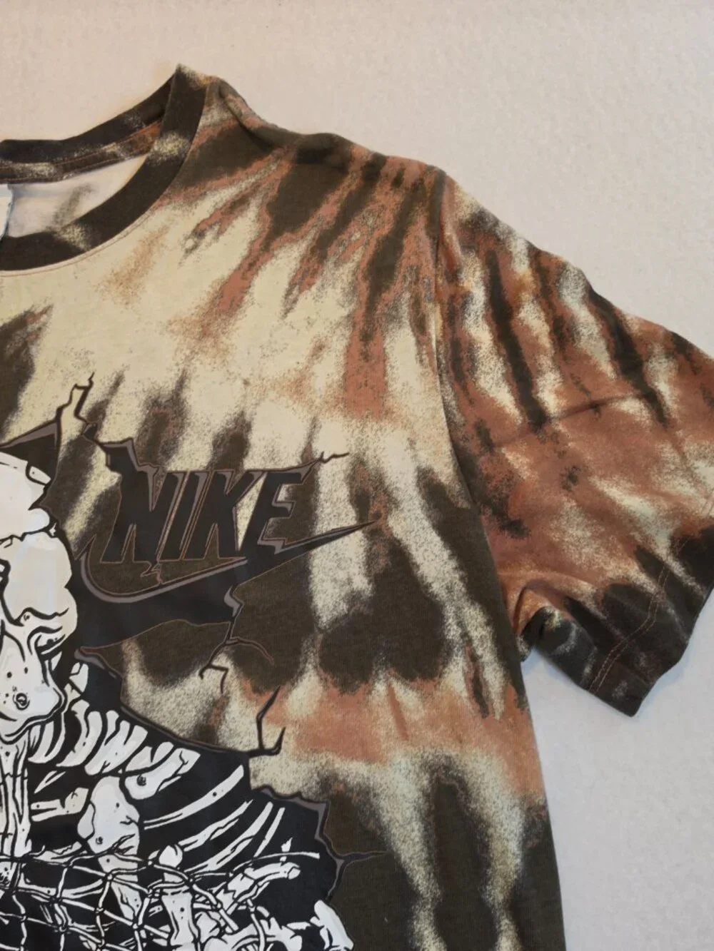 Nike Brown Tie Dye Skull Skeleton Graphic Tee Shirt Large